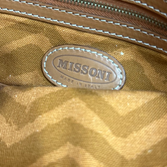 Missoni Leather Tote Bag with Cut-Out Design - Picture 4 of 14